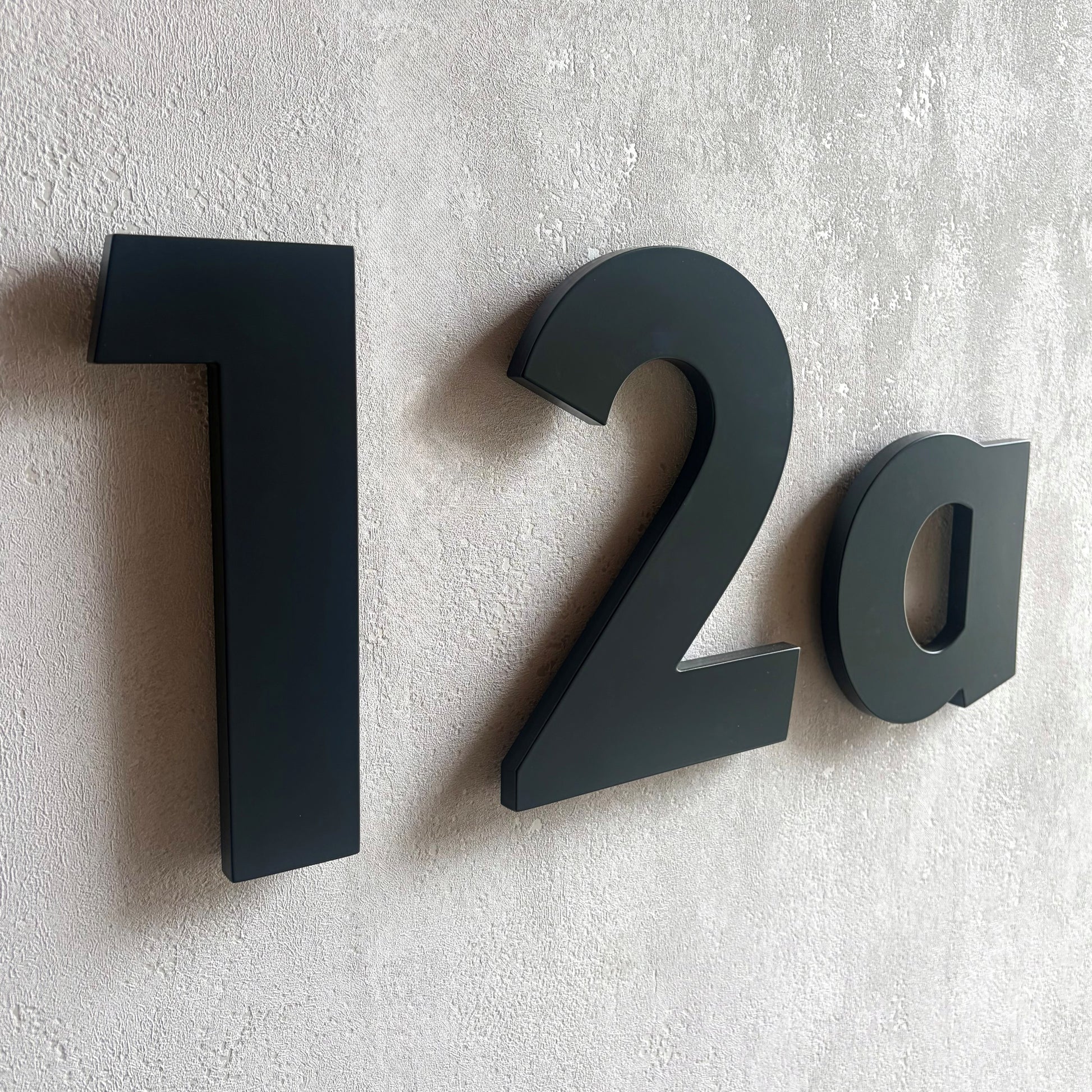 Beispiel der Kollektion Berlin, Hausnummer 12a, aus seitlicher Perspektive.
